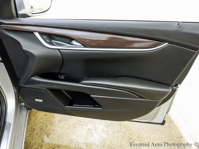 Certified 2017 Cadillac XTS Luxury image 21