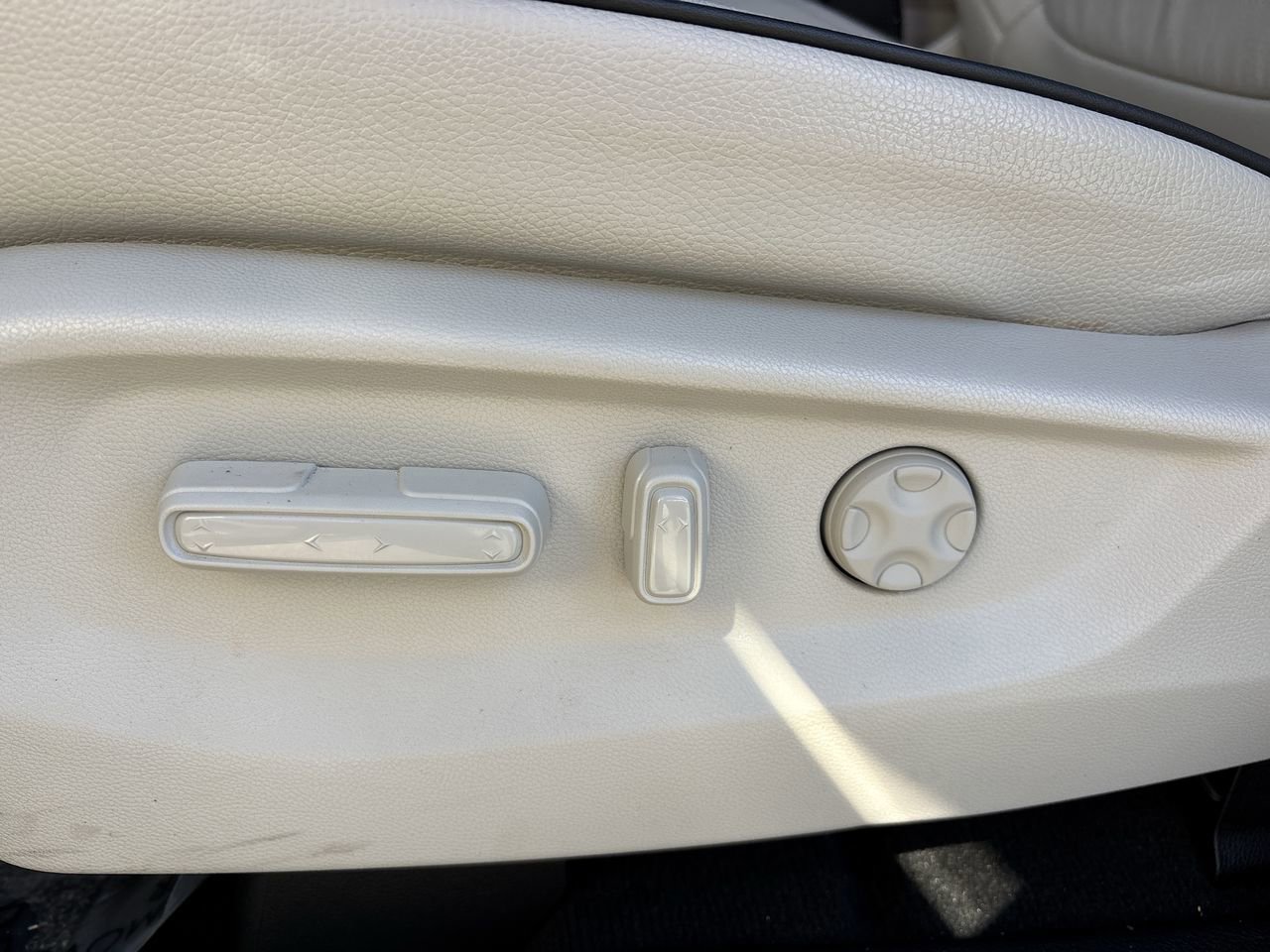 Used 2025 Honda Odyssey Touring image 21