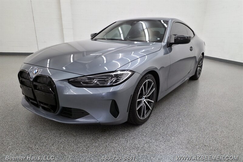 Used 2021 BMW 430i Coupe w/ Convenience Package RWD image 2