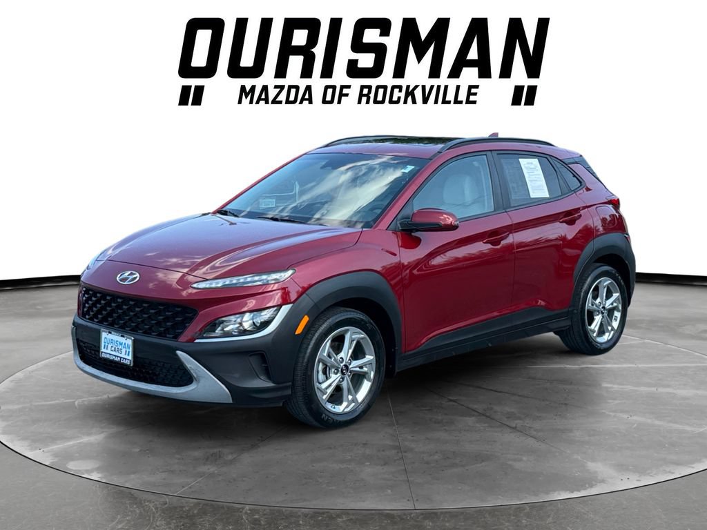 Used 2023 Hyundai Kona SEL w/ Convenience Package FWD image 2