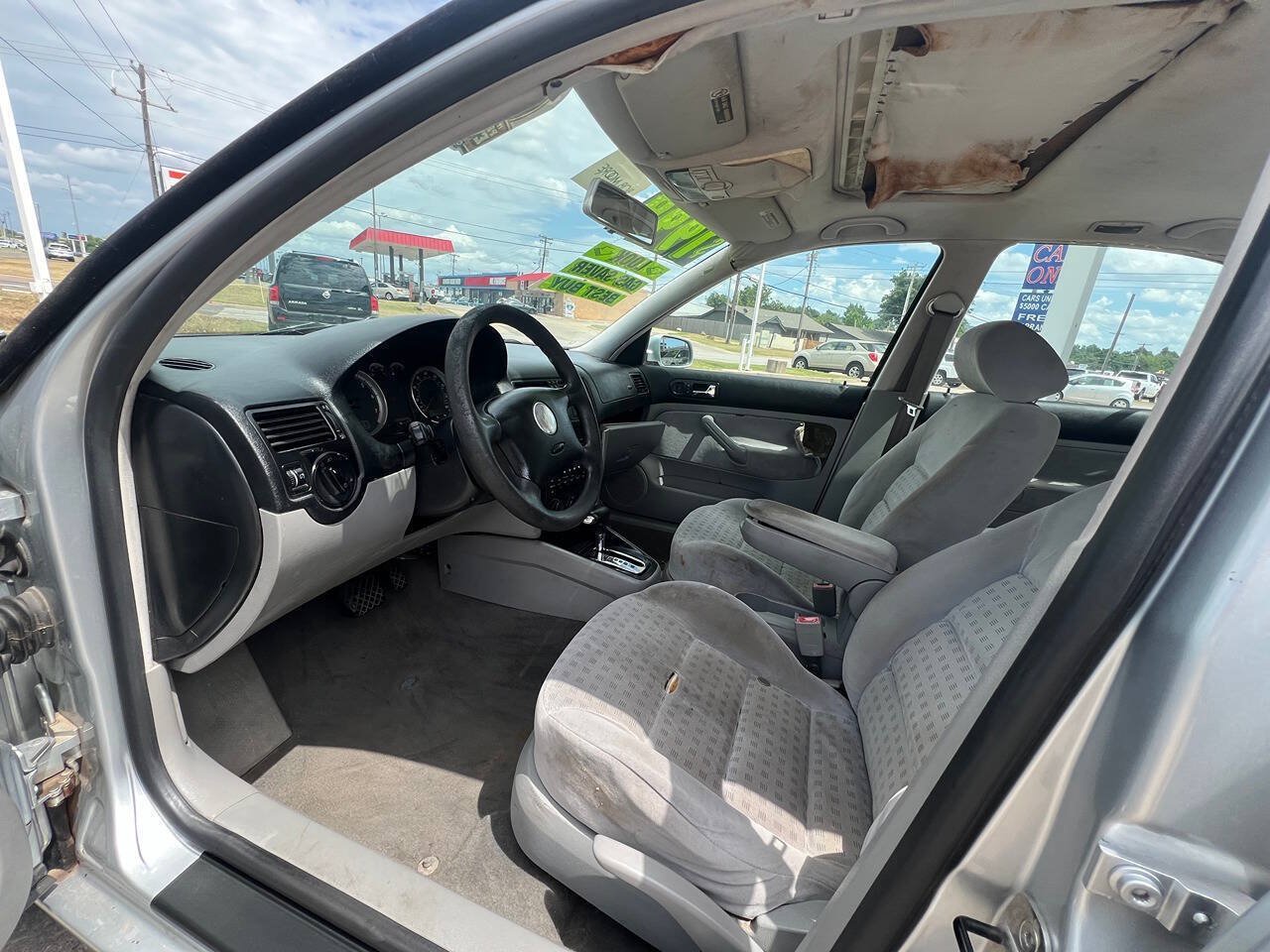 Used 2004 Volkswagen Jetta GLS FWD image 9