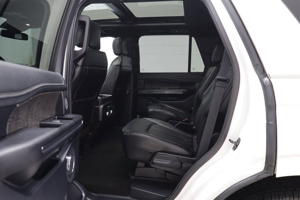 Used 2019 Ford Expedition Limited w/ Equipment Group 302A image 15