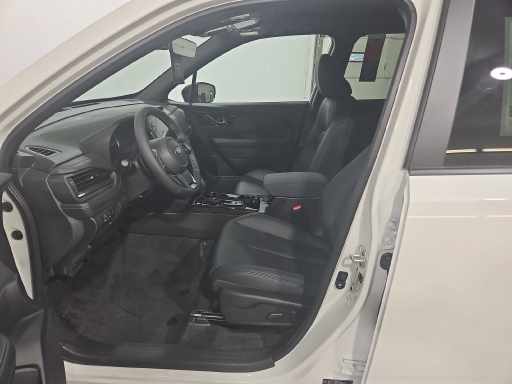 New 2026 Subaru Forester Limited AWD/4WD image 9
