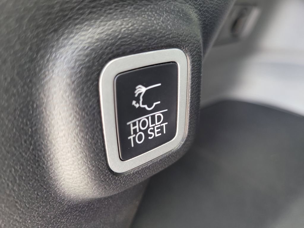 New 2026 Jeep Cherokee Limited AWD/4WD image 13