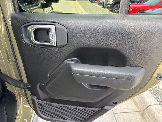 New 2026 Jeep Gladiator Willys image 27