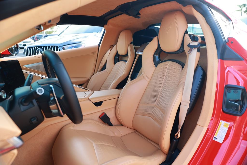 Used 2023 Chevrolet Corvette Stingray Premium Cpe w/ Z51 Performance Package image 23