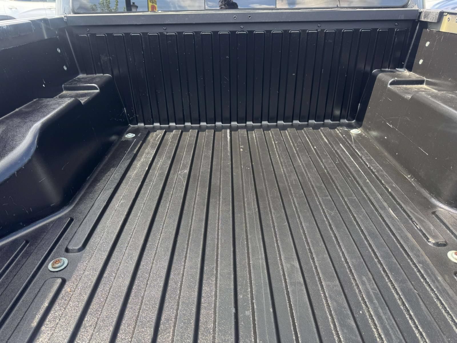Used 2019 Toyota Tacoma TRD Sport AWD/4WD image 17