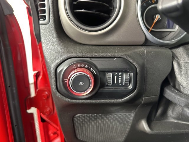 Used 2018 Jeep Wrangler Unlimited Sport S image 12