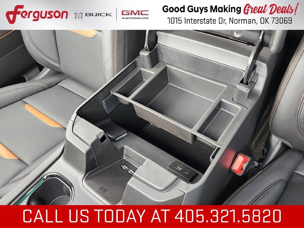 New 2026 GMC Sierra 1500 AT4 w/ AT4 Premium Package AWD/4WD image 32