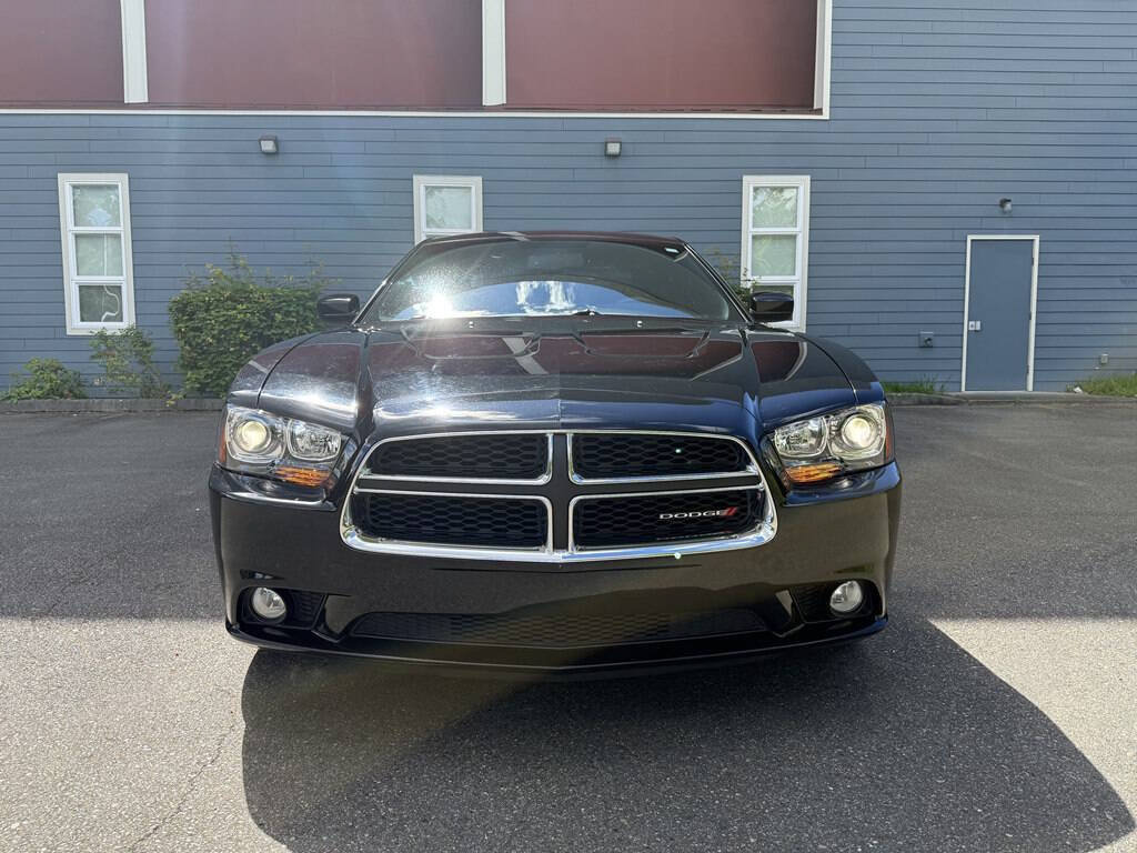 Used 2013 Dodge Charger R/T w/ Wheels & Tunes Group RWD image 10