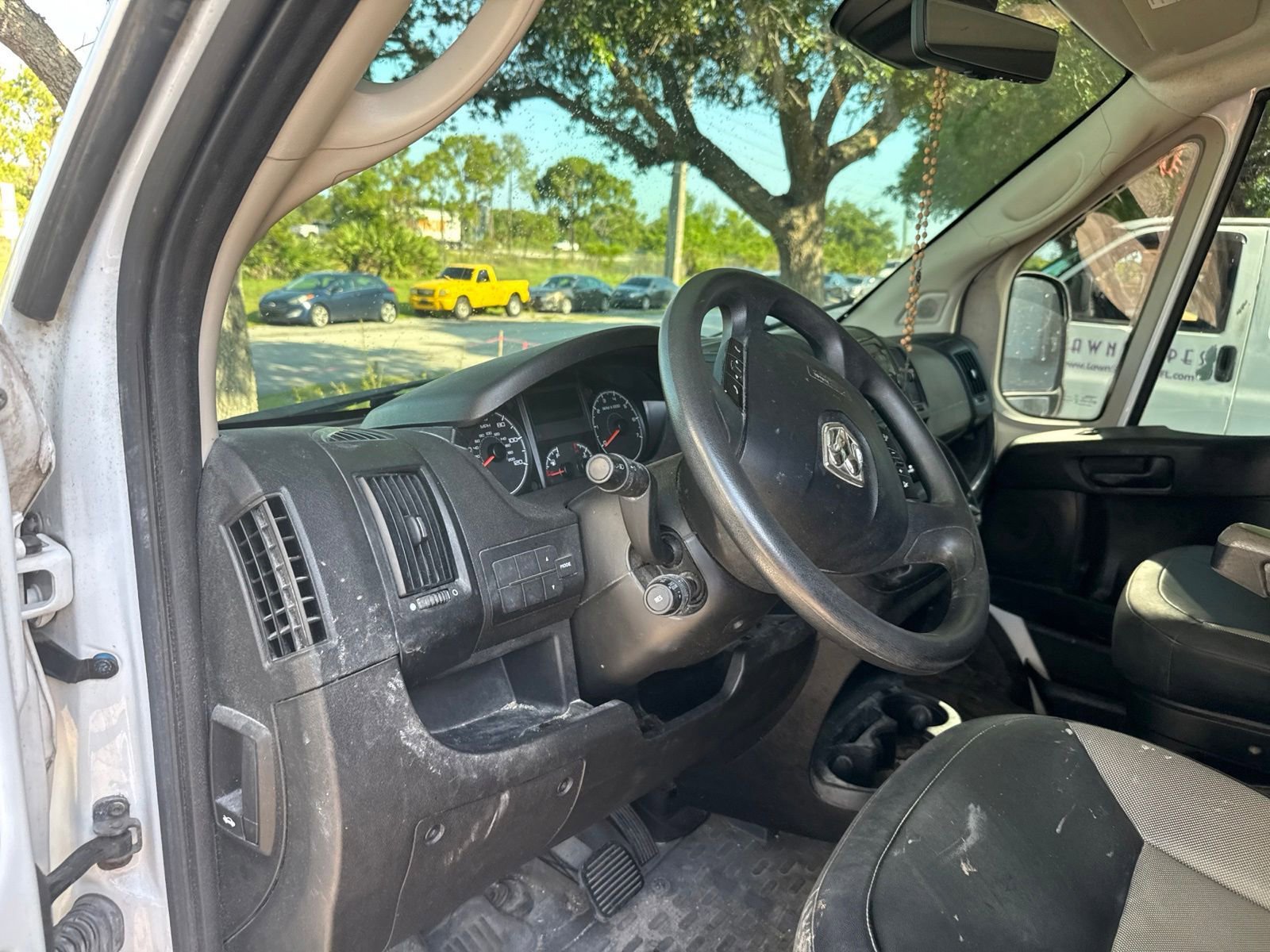 Used 2021 RAM ProMaster 2500 FWD image 9