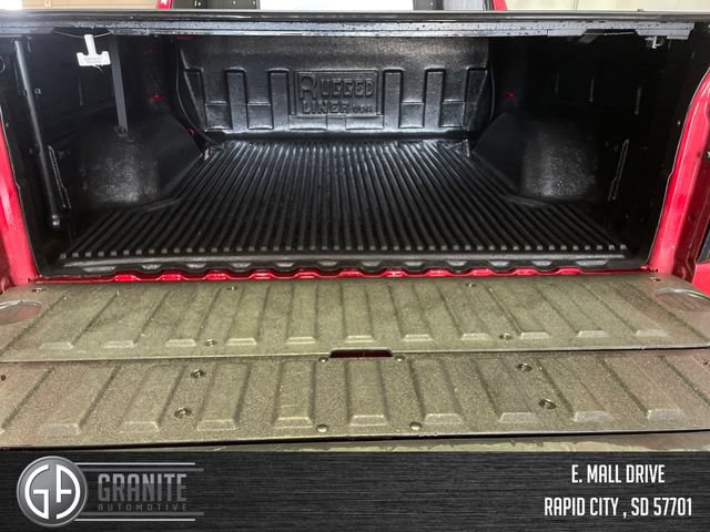 Used 2022 GMC Sierra 1500 Elevation w/ X31 Off-Road Package AWD/4WD image 30