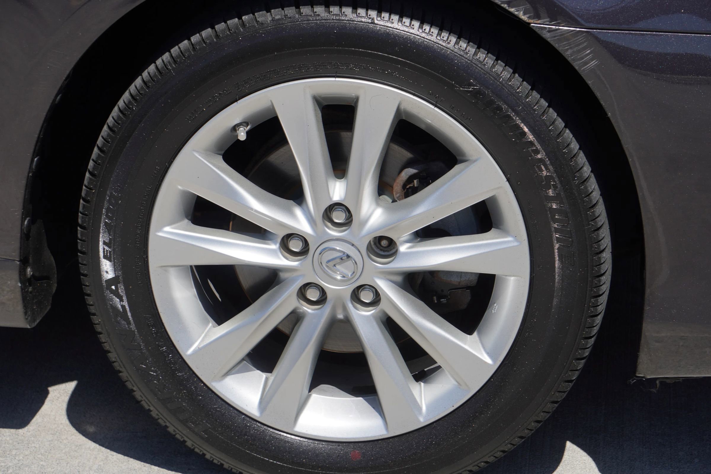 Used 2011 Lexus ES 350 image 15