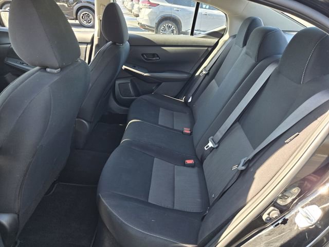 Used 2024 Nissan Sentra SV FWD image 11