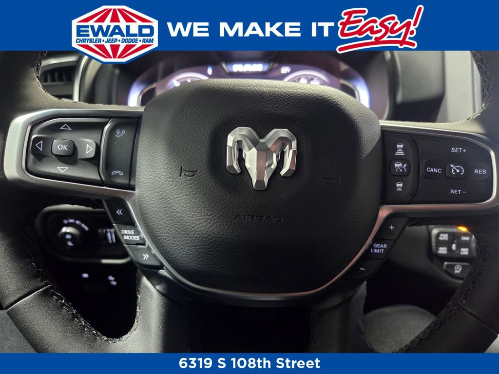 New 2026 RAM 1500 4x4 Crew Cab image 8