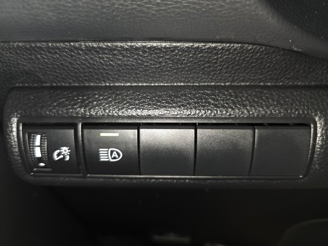 Used 2024 Toyota Corolla SE w/ SE Premium Package image 19