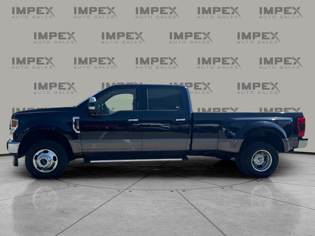 Used 2022 Ford F350 Lariat w/ Chrome Package AWD/4WD image 2