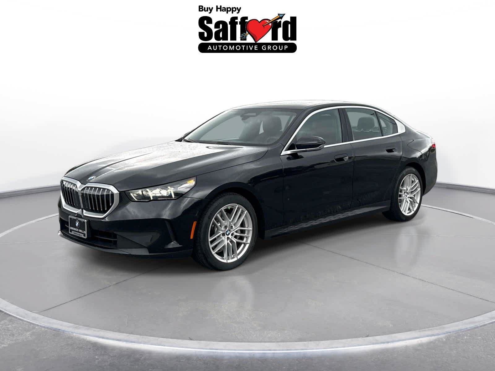 Used 2024 BMW 530i xDrive w/ Premium Package AWD/4WD image 1