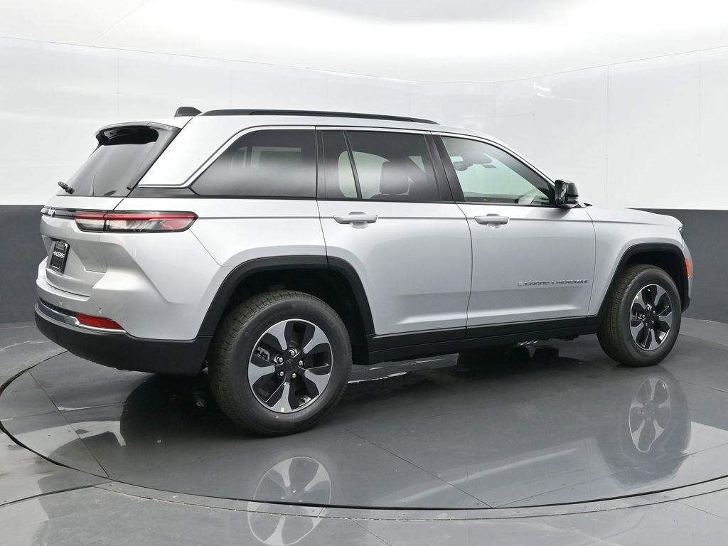 New 2024 Jeep Grand Cherokee Limited 4xe image 7