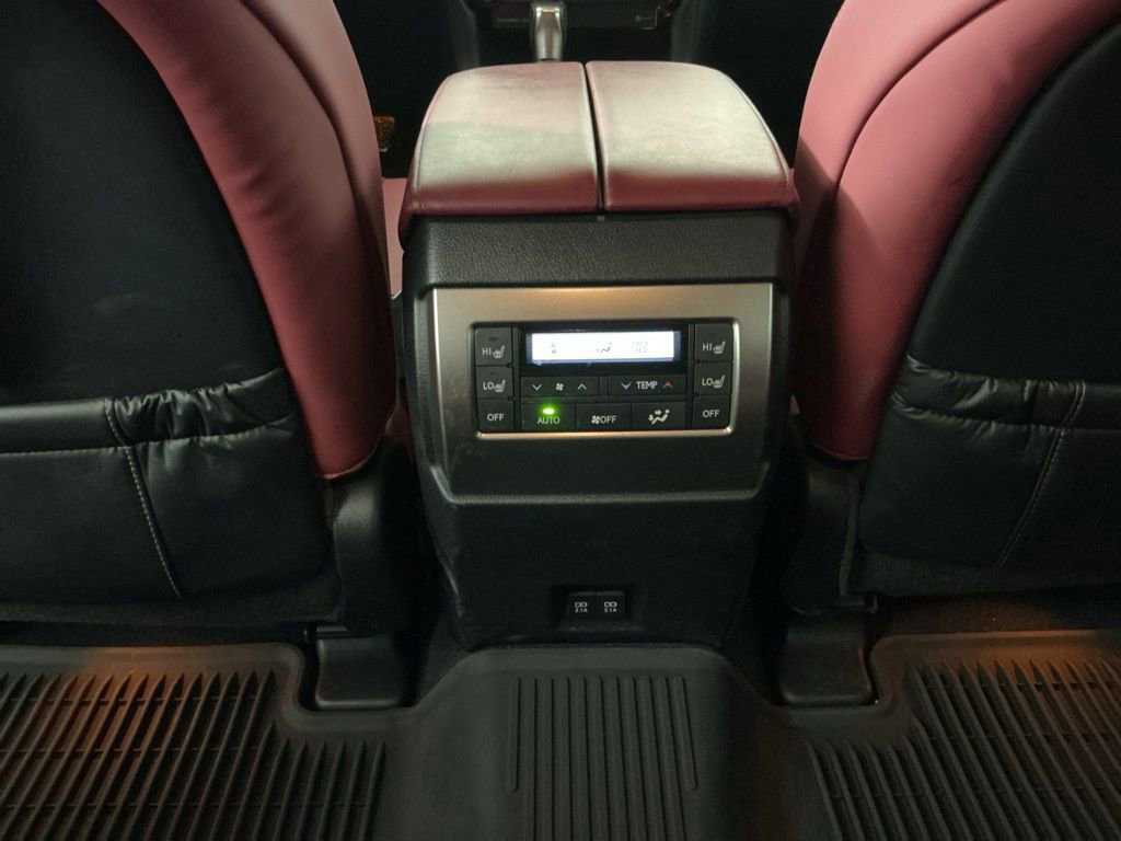 Used 2022 Lexus GX 460 Premium w/ Premium Package AWD/4WD image 27