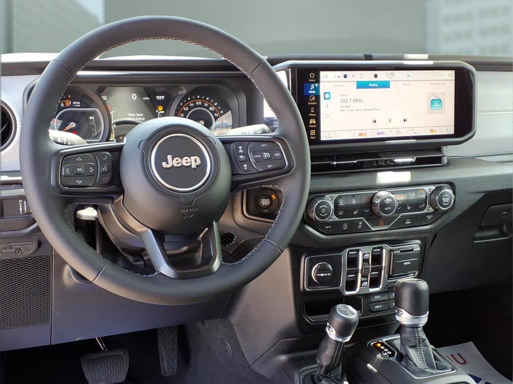 New 2026 Jeep Gladiator Sport AWD/4WD image 3