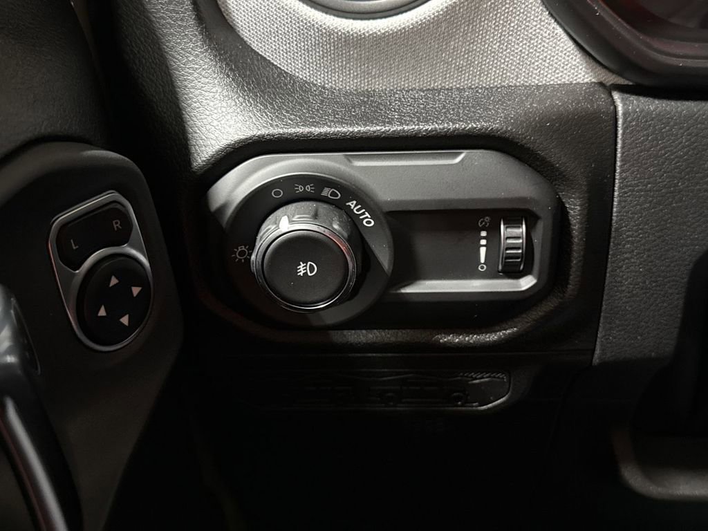 New 2026 Jeep Wrangler Sport S image 20