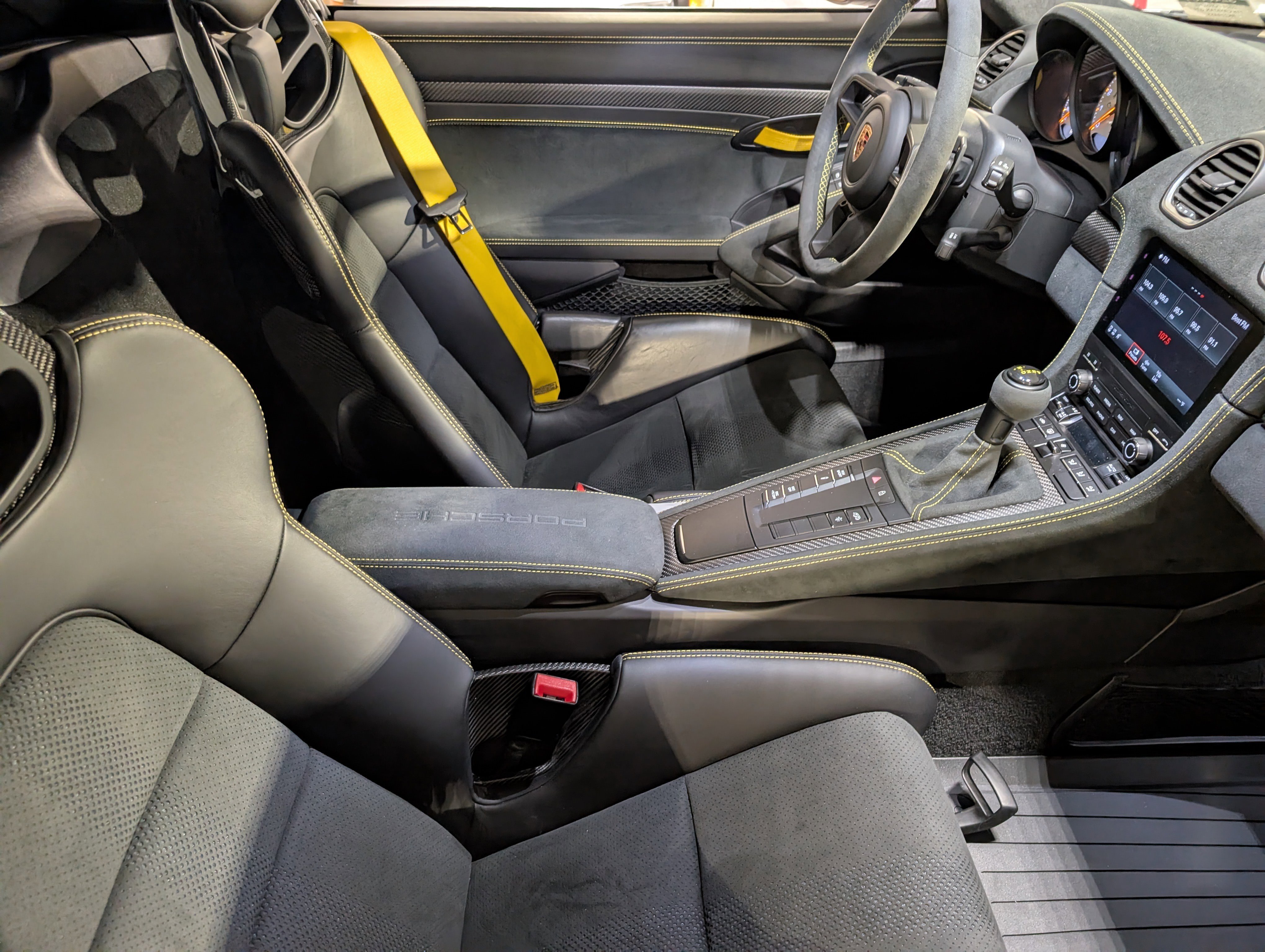 Used 2024 Porsche 718 Cayman GT4 RS image 24