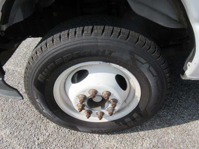 Used 2021 Ford E-350 and Econoline 350 Super Duty w/ Power Windows & Locks Group RWD image 12