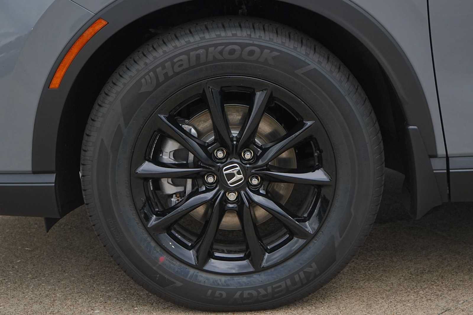New 2027 Honda CR-V Sport image 7