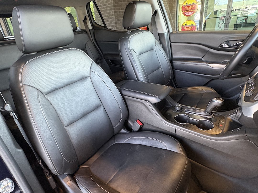 Used 2017 GMC Acadia SLT FWD image 28