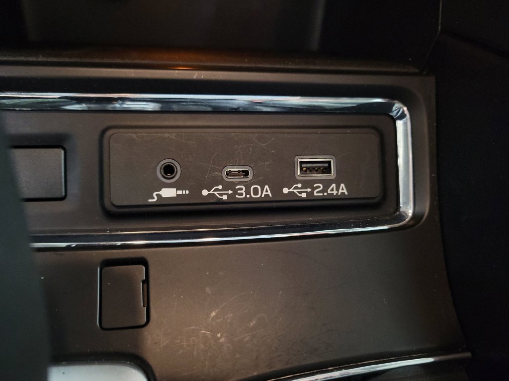 Used 2024 Subaru Ascent Onyx Edition AWD/4WD image 18