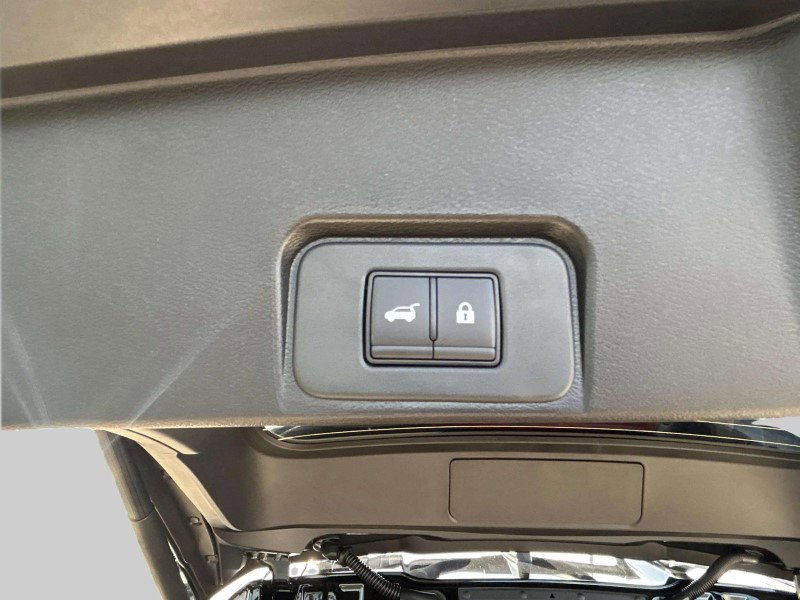 New 2026 Nissan Rogue SV image 22