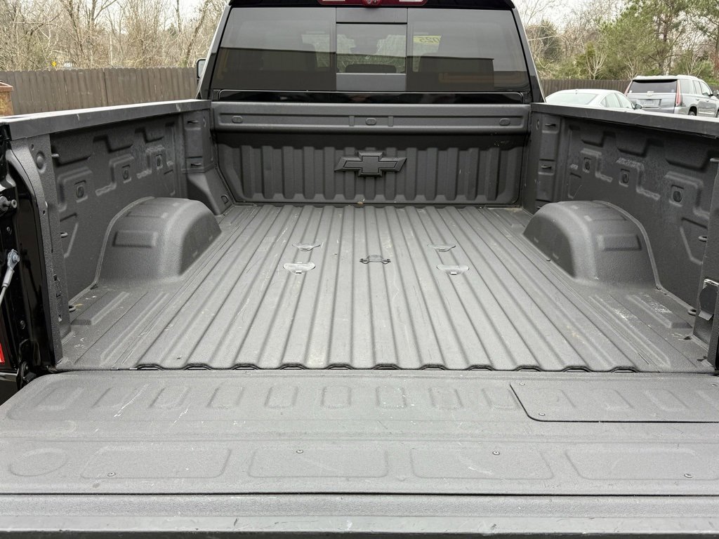 Used 2025 Chevrolet Silverado 2500 ZR2 w/ Technology Package image 41