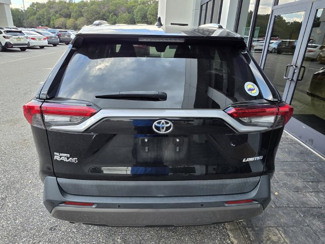 Used 2019 Toyota RAV4 Limited w/ Cold Weather Package FWD image 3