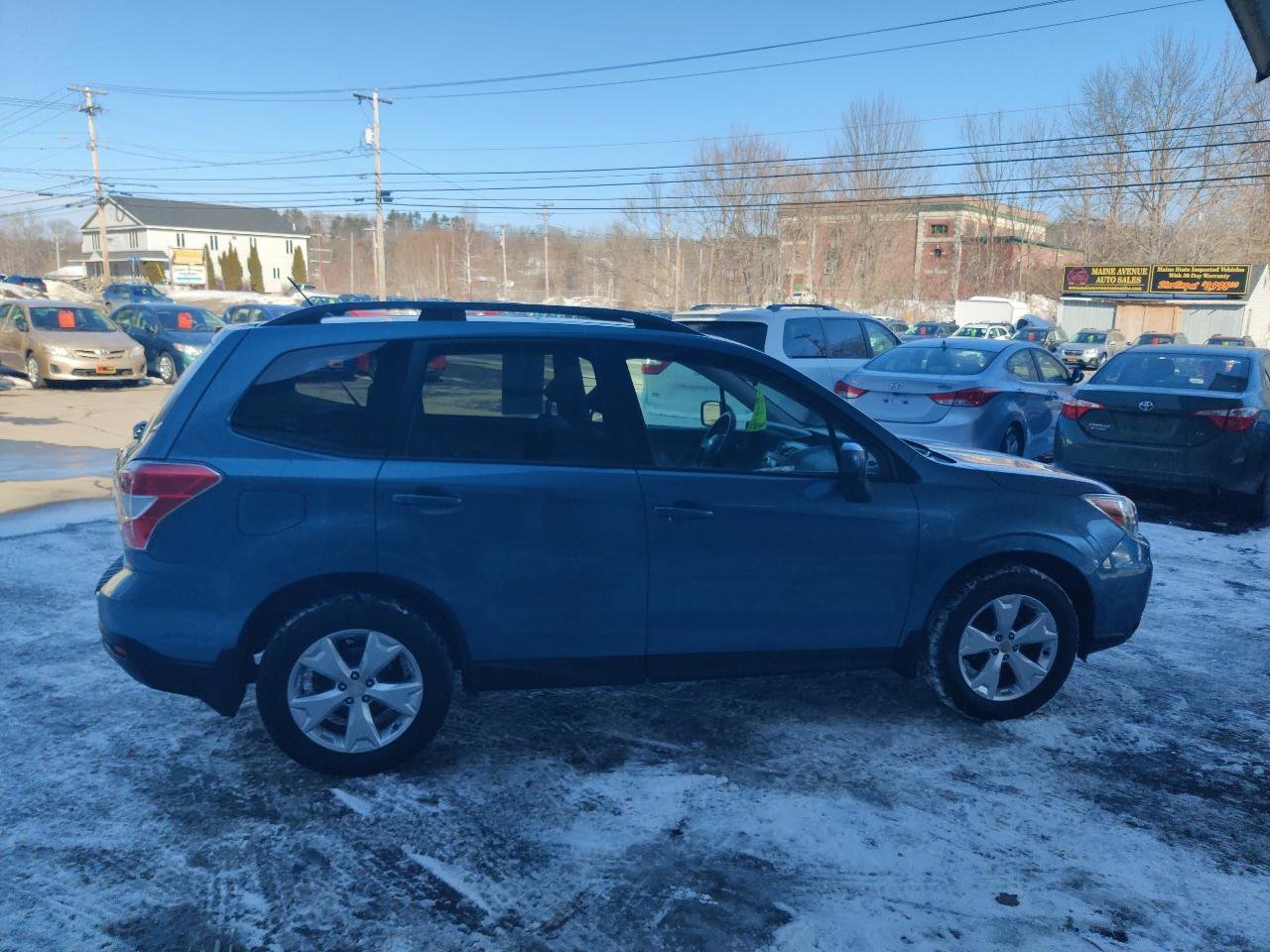 Used 2015 Subaru Forester 2.5i Premium w/ All-Weather Package image 6