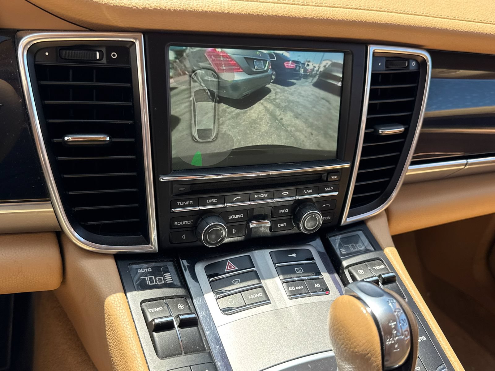 Used 2012 Porsche Panamera 4 image 19