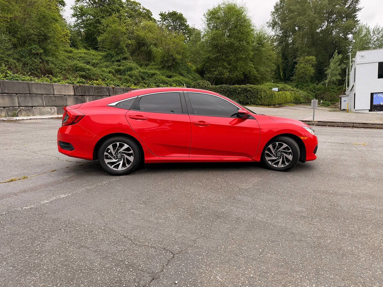 Used 2016 Honda Civic EX image 8