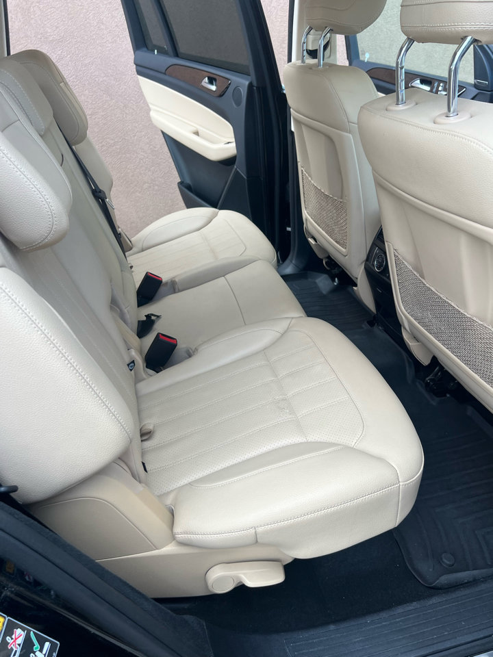 Used 2019 Mercedes-Benz GLS 450 4MATIC w/ Premium 1 Package image 10