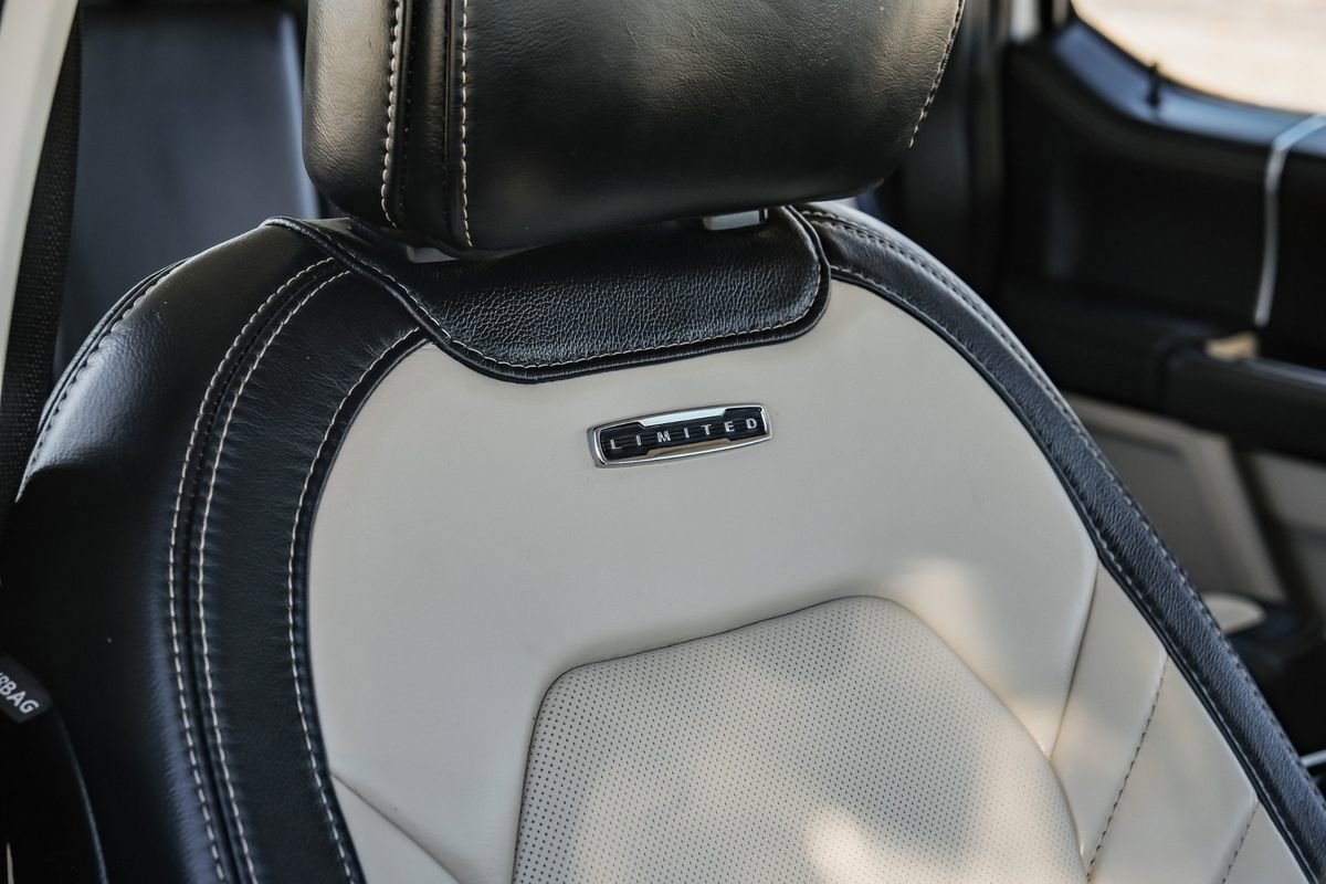 Used 2020 Ford F250 Limited w/ FX4 Off-Road Package image 37