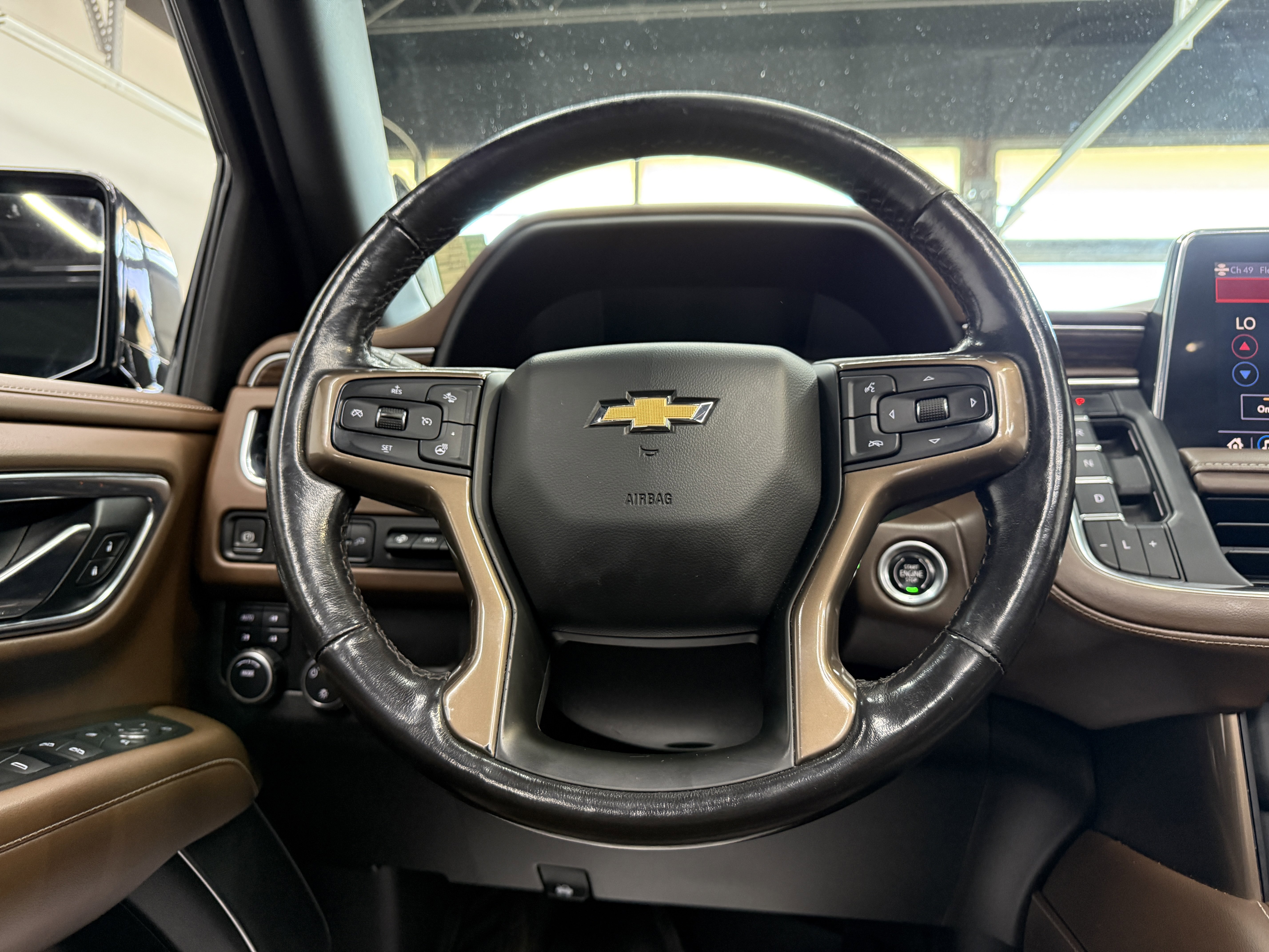 Used 2021 Chevrolet Suburban High Country AWD/4WD image 14