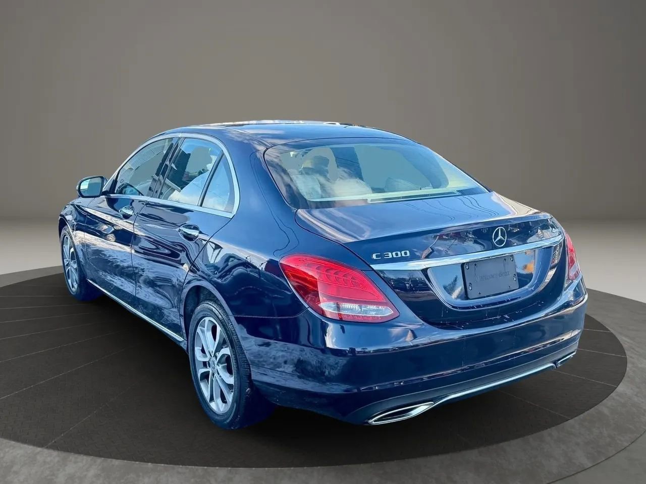 Used 2018 Mercedes-Benz C 300 C 300 4MATIC Sedan 4D image 6
