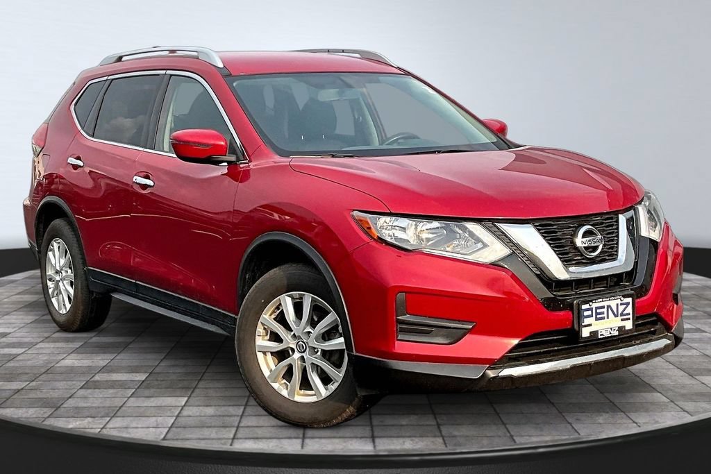 Used 2017 Nissan Rogue SV AWD/4WD image 3