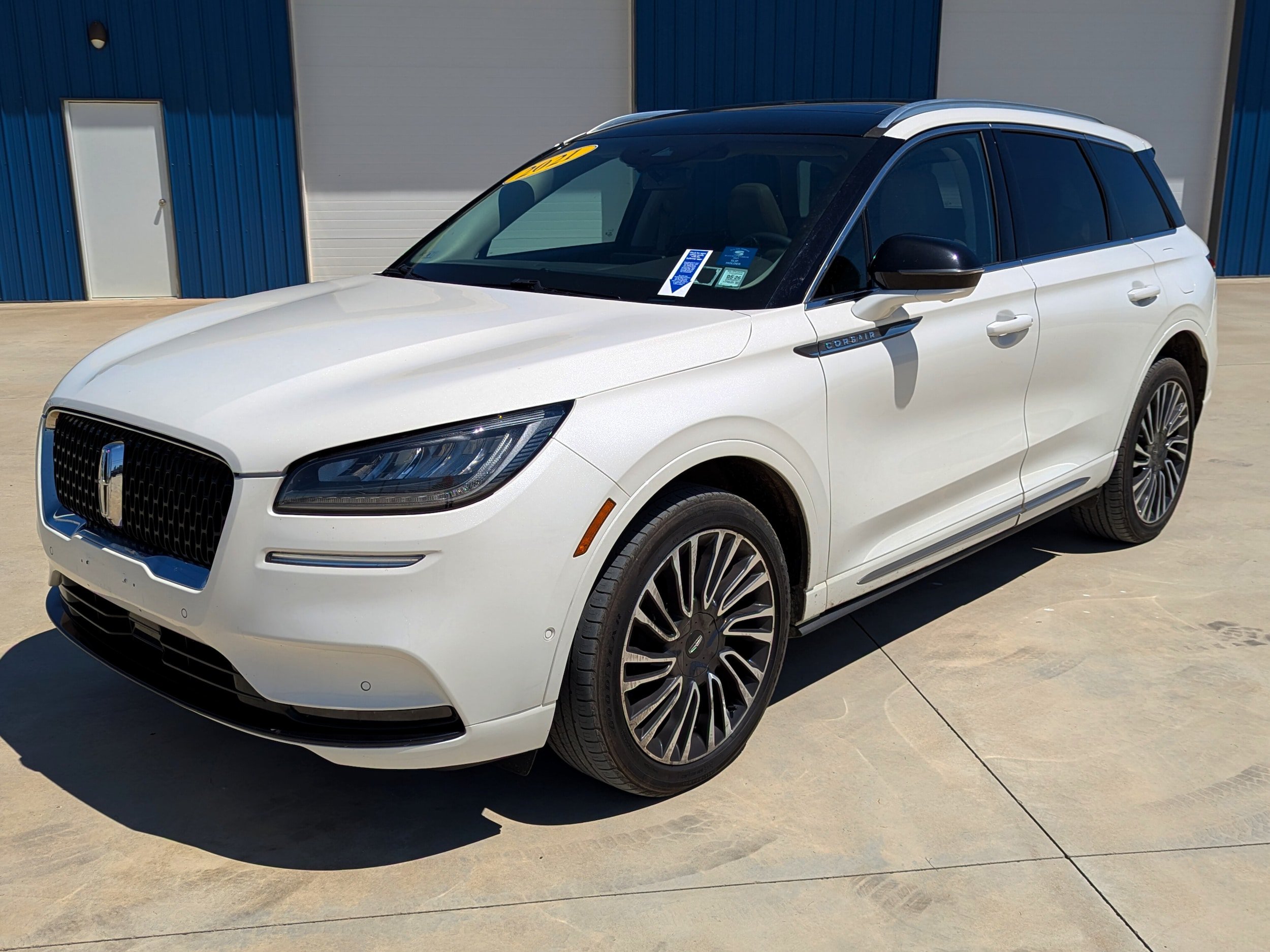 Used 2021 Lincoln Corsair Reserve w/ Equipment Group 201A AWD/4WD video 1