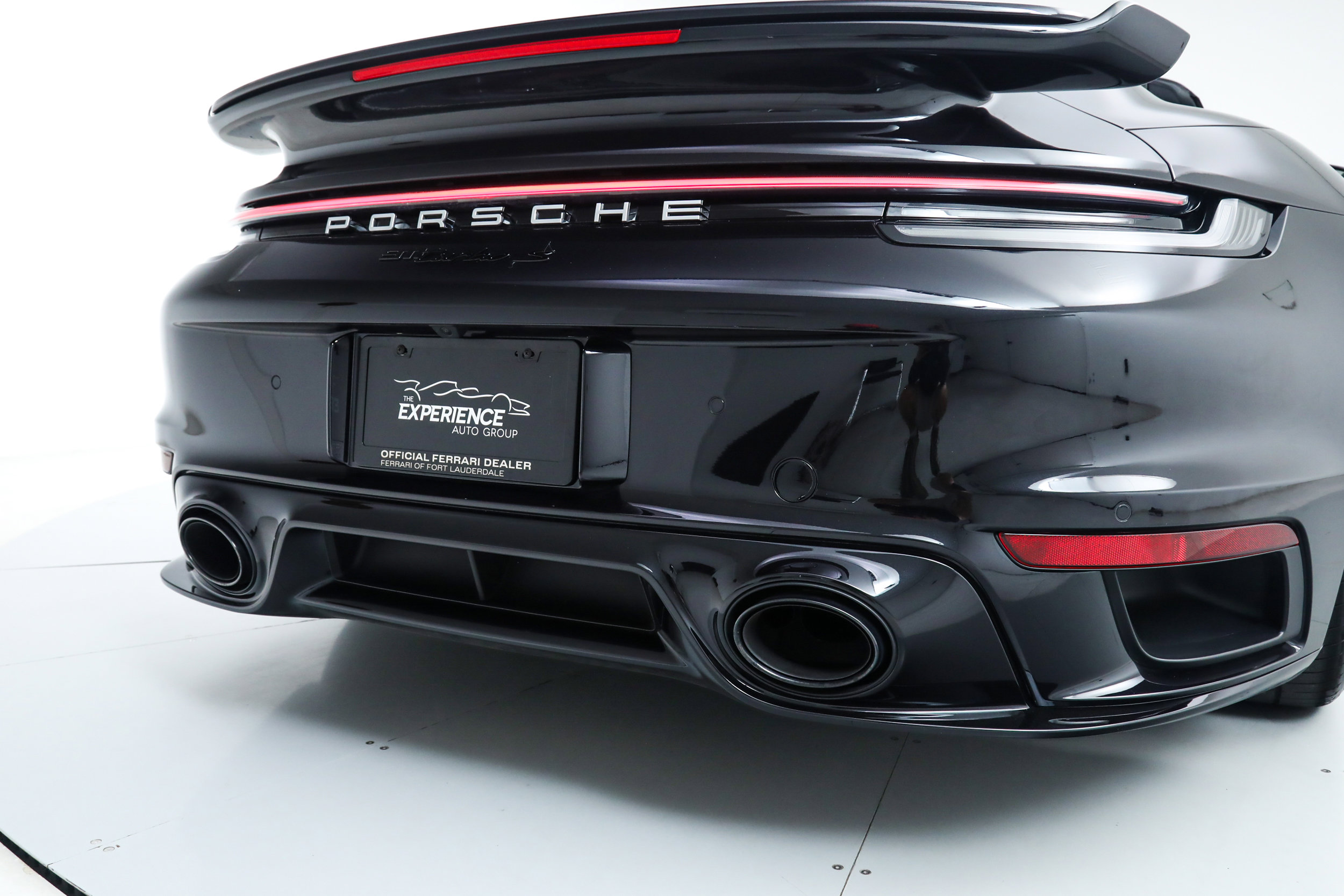 Used 2025 Porsche 911 Turbo S AWD/4WD image 17