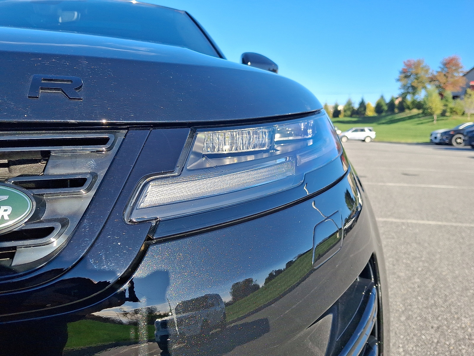 Used 2025 Land Rover Range Rover Evoque Dynamic SE image 9