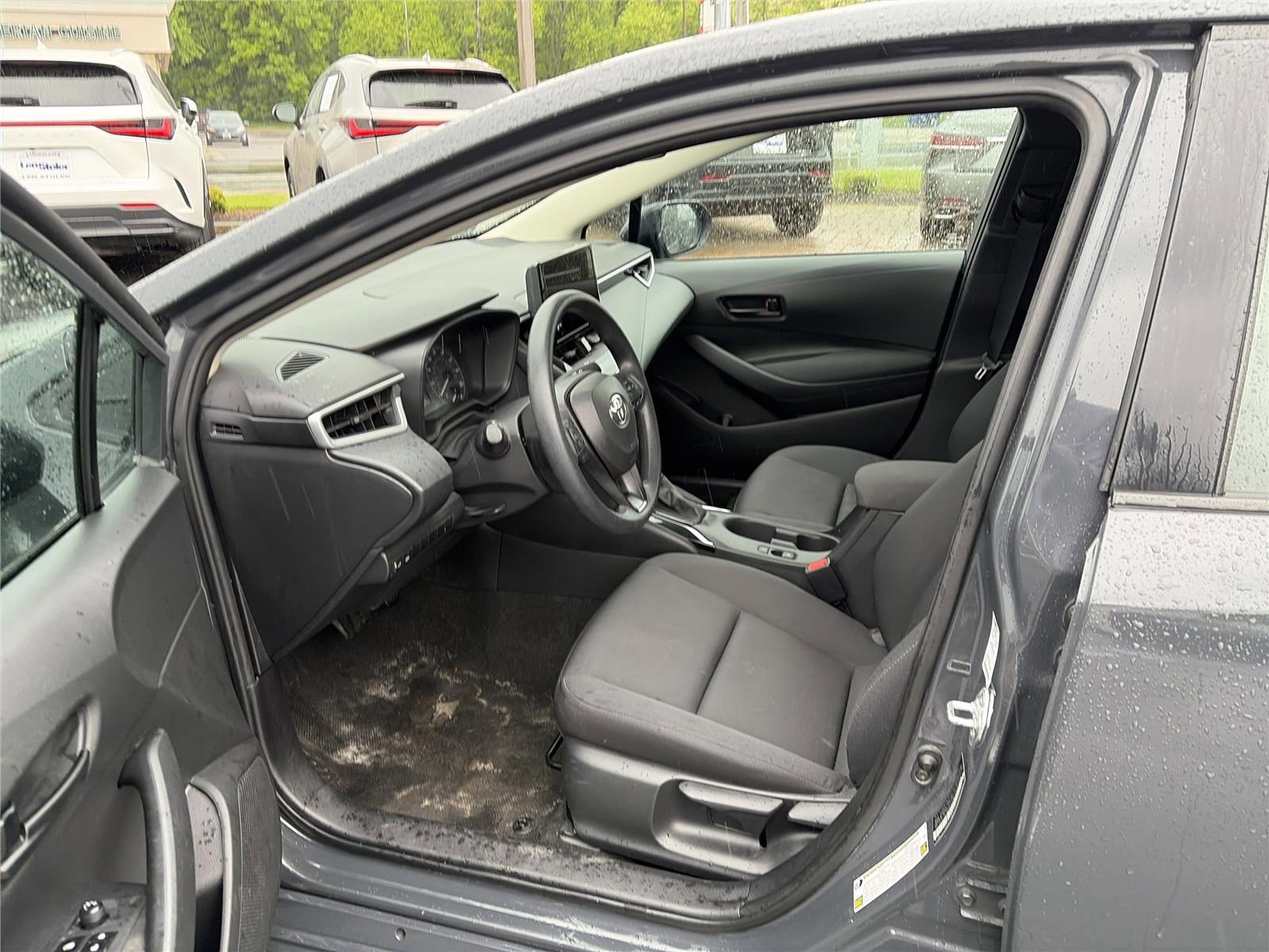 Used 2023 Toyota Corolla LE FWD image 10