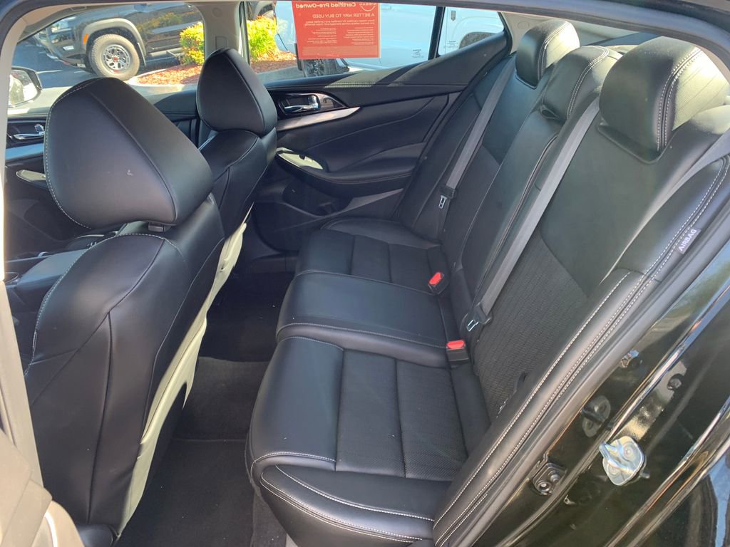 Used 2021 Nissan Maxima 3.5 SV w/ Floor Mat Group FWD image 28