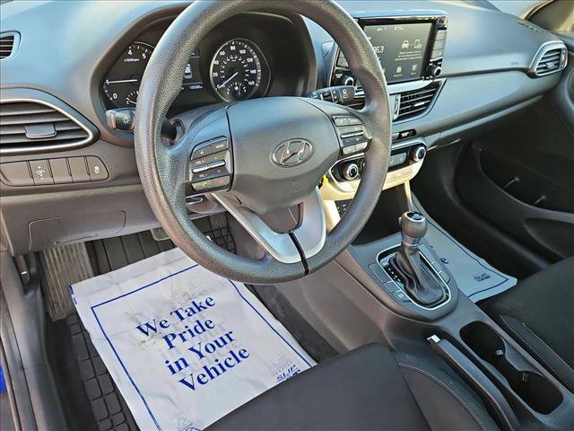 Used 2019 Hyundai Elantra GT image 10