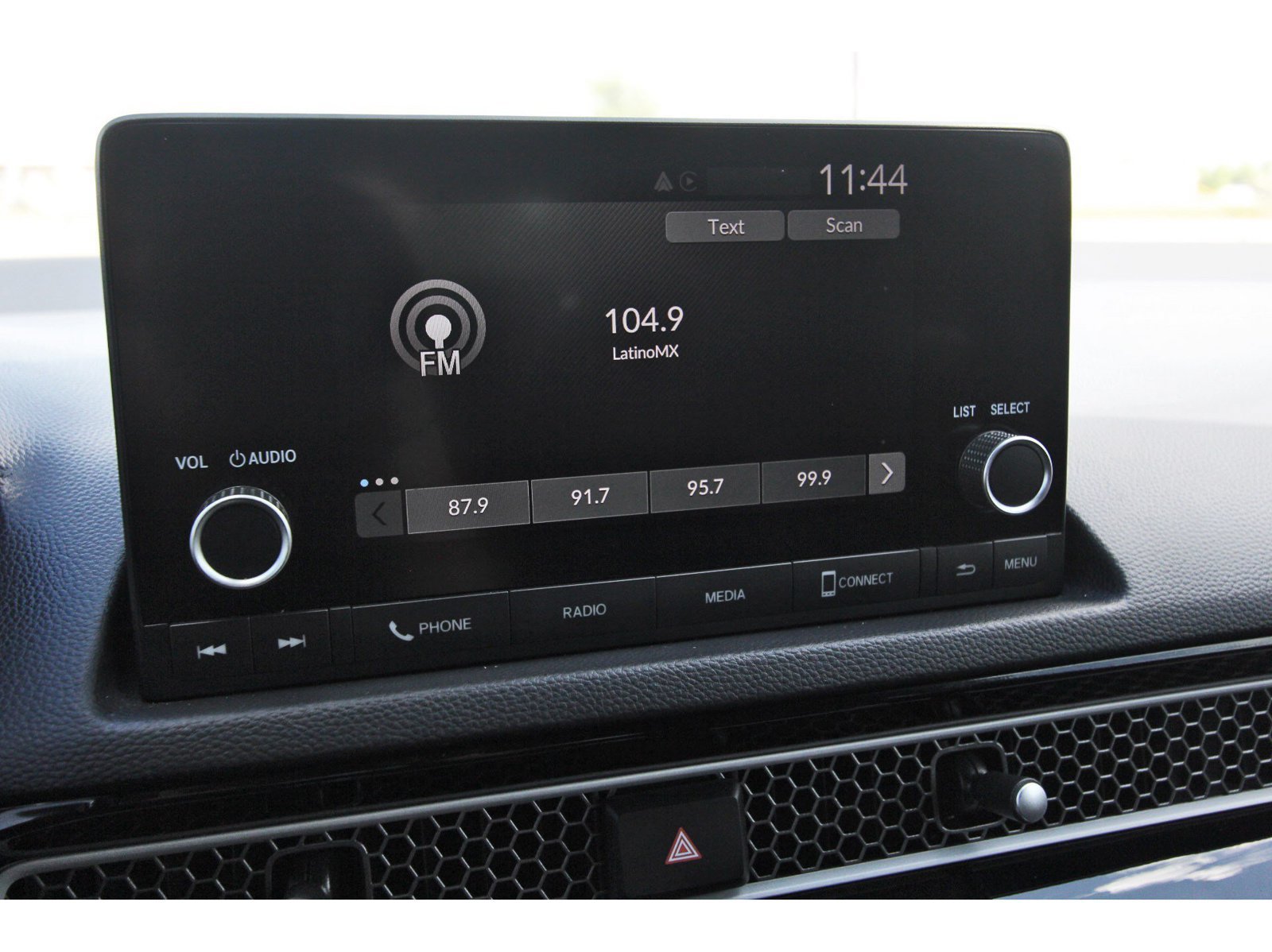Used 2025 Honda Civic Sport image 25