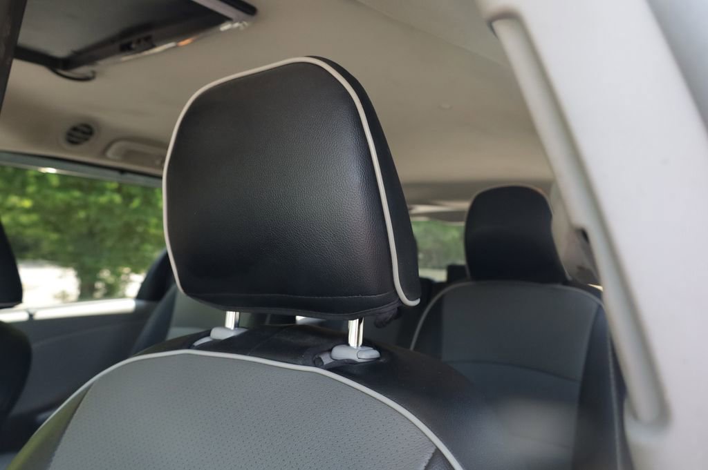 Used 2017 Toyota Sienna LE AWD/4WD image 20